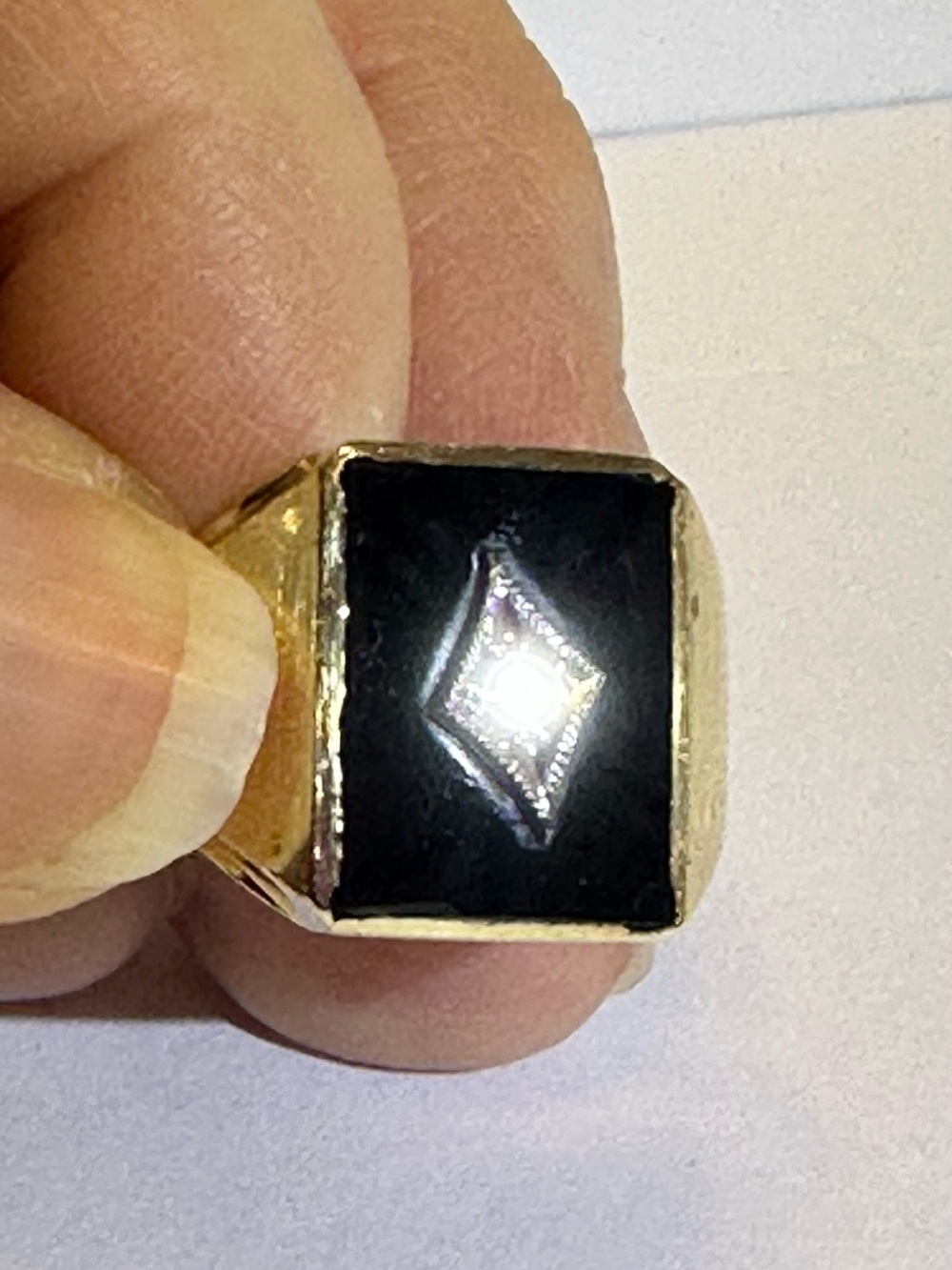 10K Gold Black Onyx Signet Ring with Diamond Accent Men’s size 11.25